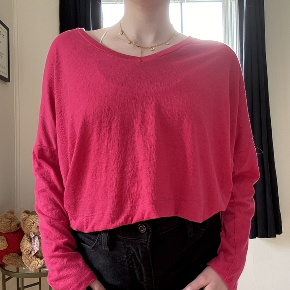 Anthropologie Pink Long Sleeve Boxy V-Neck Knit Top - Picture 2 of 7
